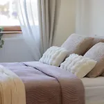 Feriehus Przestronny Dom Z 3 Sypialniami W Doskonalej Lokalizacji W Poblizu Lotniska By Renters