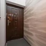 Feriehus Przestronny Dom Z 3 Sypialniami W Doskonalej Lokalizacji W Poblizu Lotniska By Renters