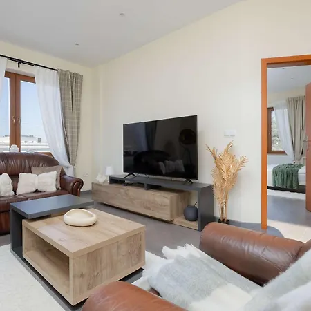 Feriehus Przestronny Dom Z 3 Sypialniami W Doskonalej Lokalizacji W Poblizu Lotniska By Noclegi Renters *