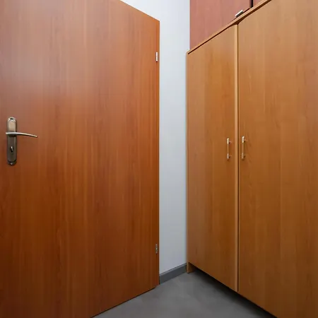 Przestronny Dom Z 3 Sypialniami W Doskonalej Lokalizacji W Poblizu Lotniska By Renters * Warschau