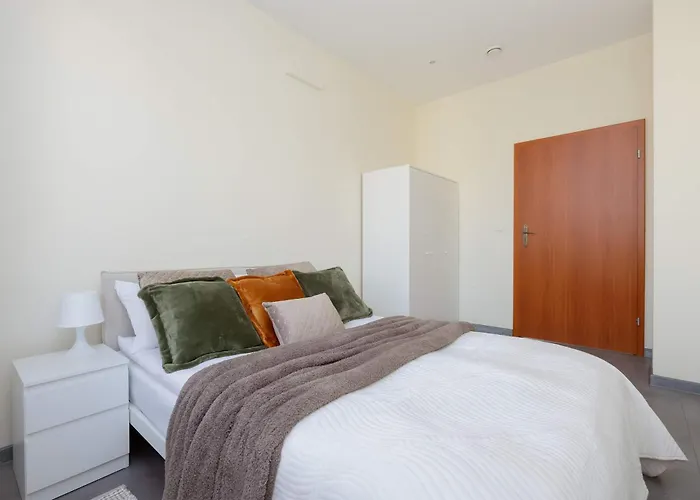 Przestronny Dom Z 3 Sypialniami W Doskonalej Lokalizacji W Poblizu Lotniska By Noclegi Renters Casa vacanze