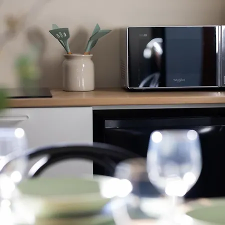 Przestronny Dom Z 3 Sypialniami W Doskonalej Lokalizacji W Poblizu Lotniska By Noclegi Renters Prázdninový dům Varšava