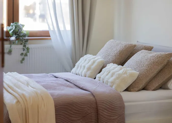 Prázdninový dům Przestronny Dom Z 3 Sypialniami W Doskonalej Lokalizacji W Poblizu Lotniska By Noclegi Renters