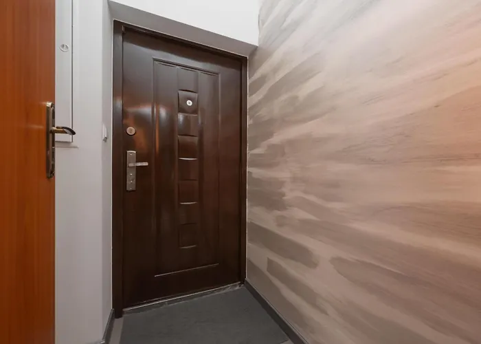 Dom wakacyjny Przestronny Dom Z 3 Sypialniami W Doskonalej Lokalizacji W Poblizu Lotniska By Noclegi Renters